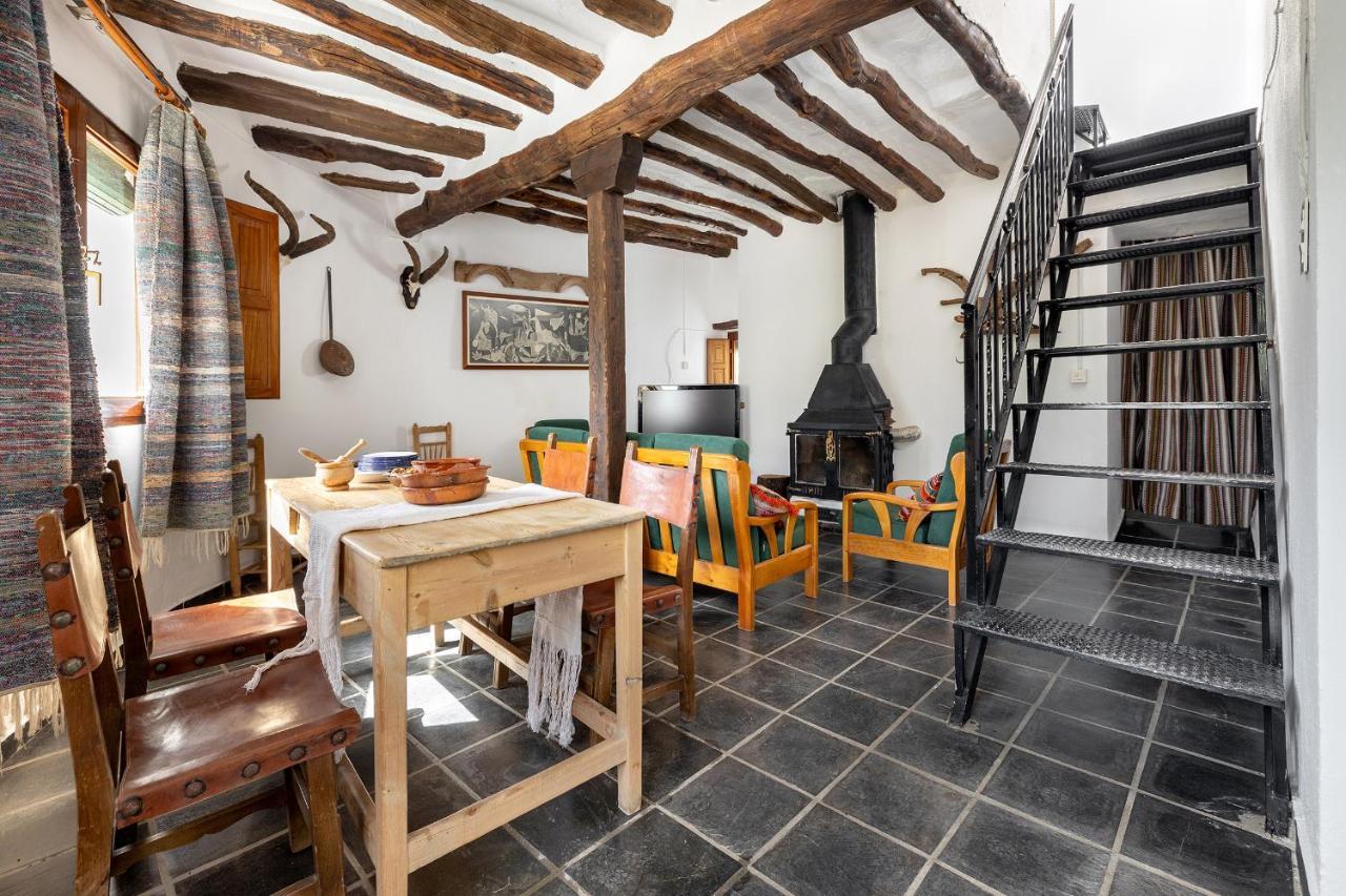 Casa Rural El Fuerte De Atabuey เตรเวเลซ ภายนอก รูปภาพ