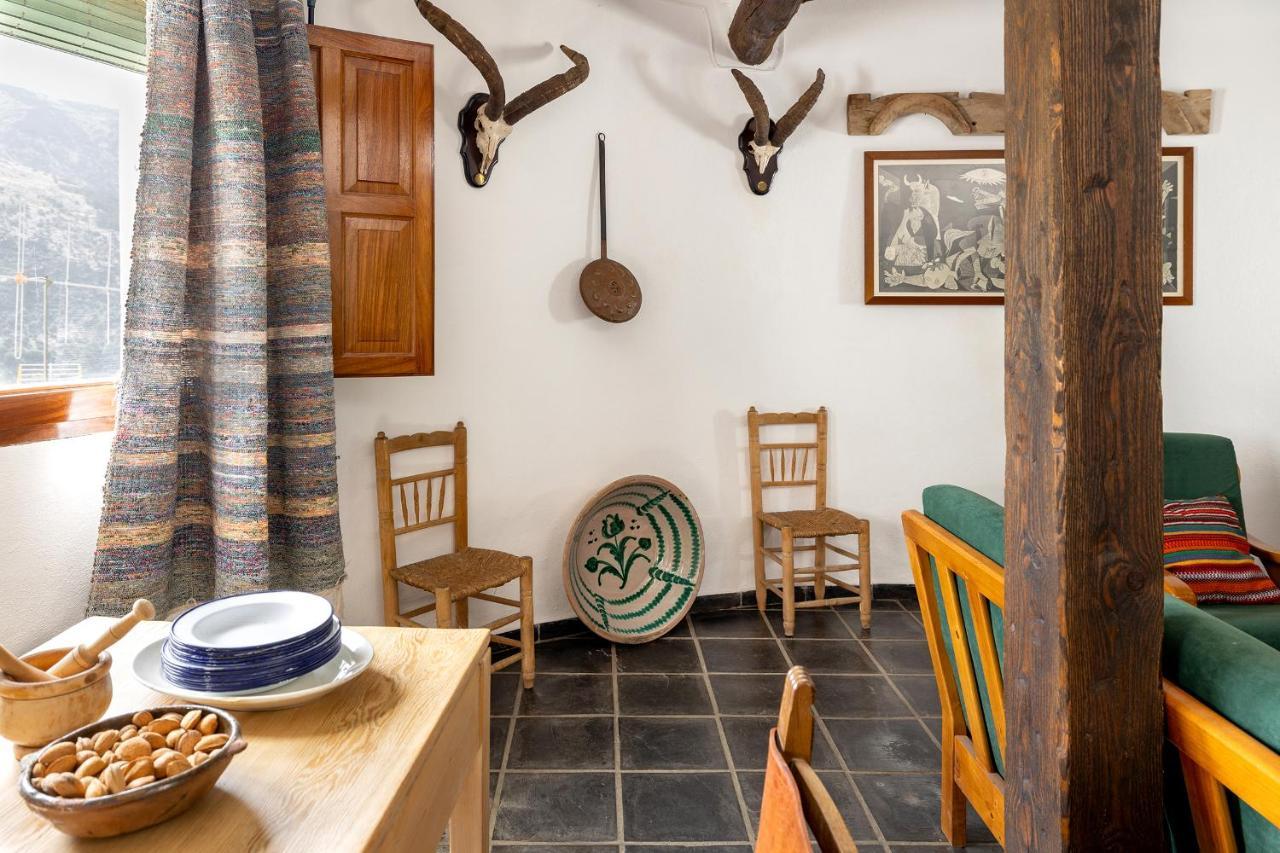 Casa Rural El Fuerte De Atabuey เตรเวเลซ ภายนอก รูปภาพ